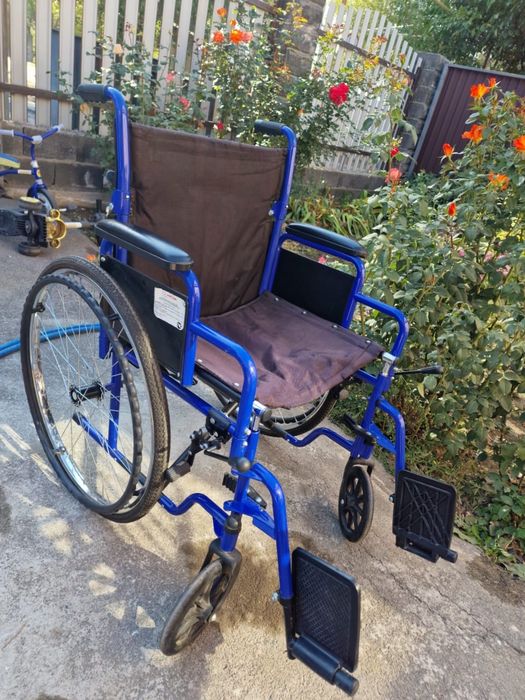 Продам инвалидной коляску