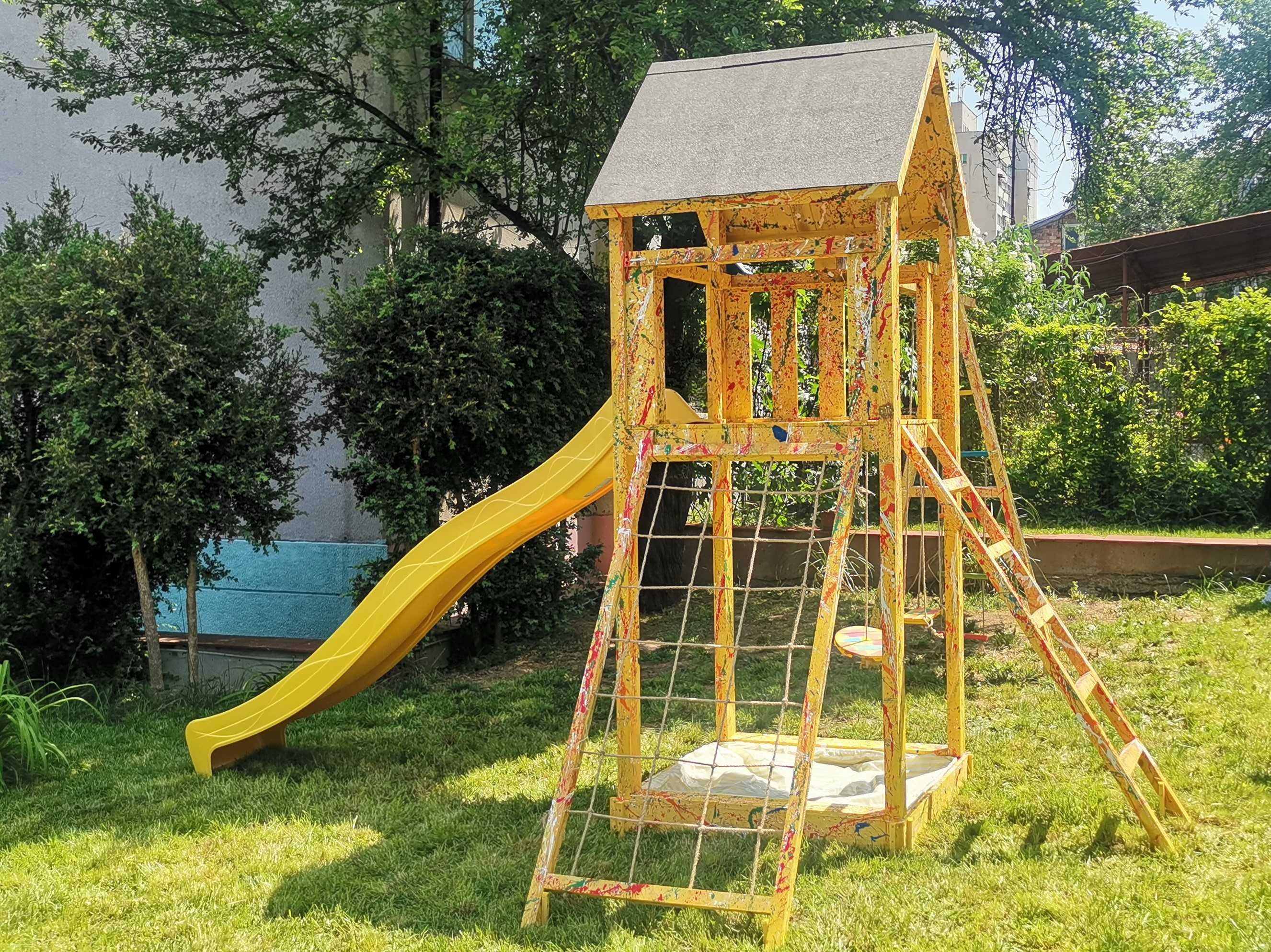 Детска дървена площадка, Детски кът на открито, Съоръжение за игра