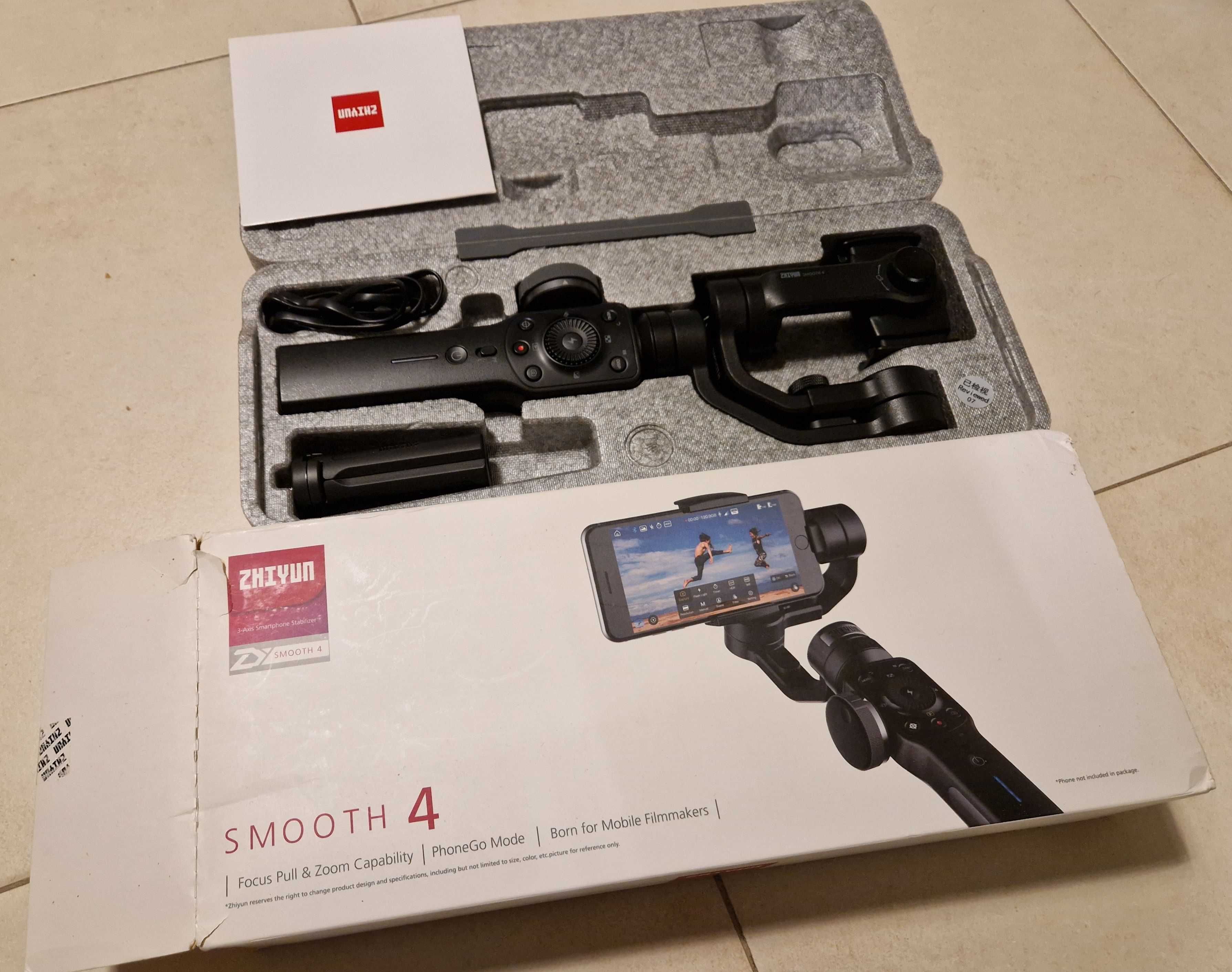 Стабилизатор за смартфони-Гимбал- Zhiyun-Tech SMOOTH 4