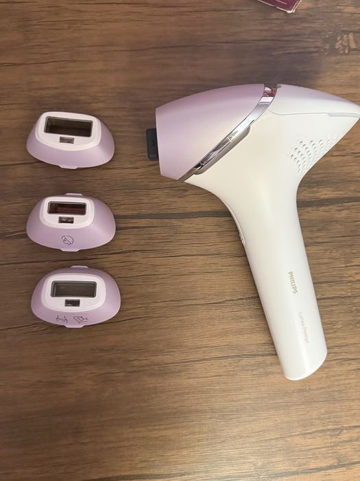 Фотоепилатор Philips Lumea Prestige IPL