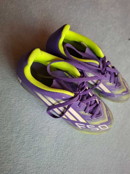 Нови бутонки за деца