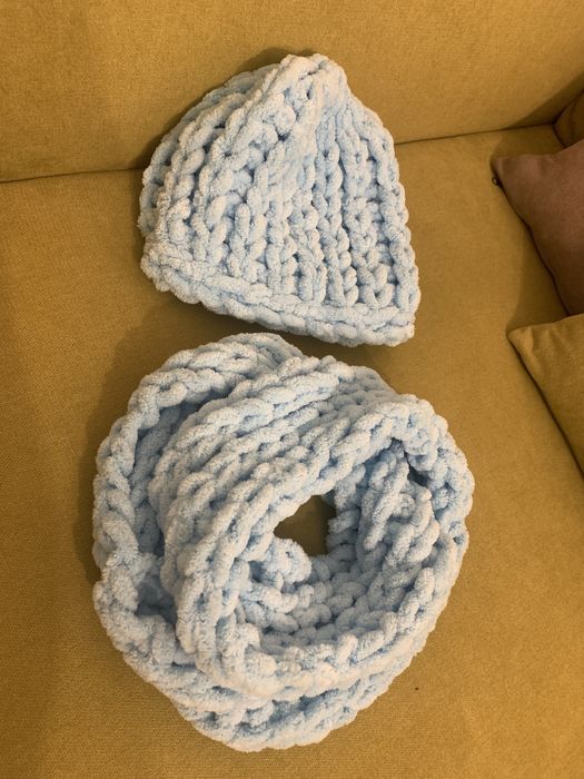 Шал и шапка комплект