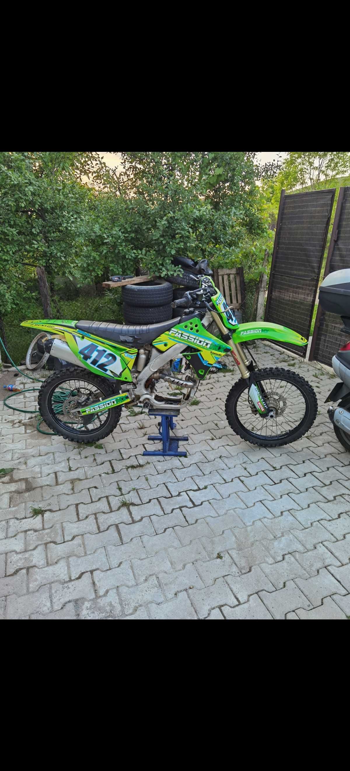 Dezmembrez Kawasaki Kxf 250