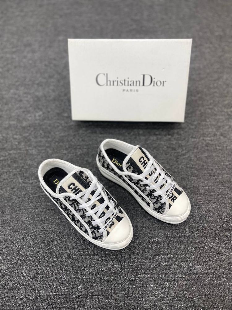 Дамски кецове Dior