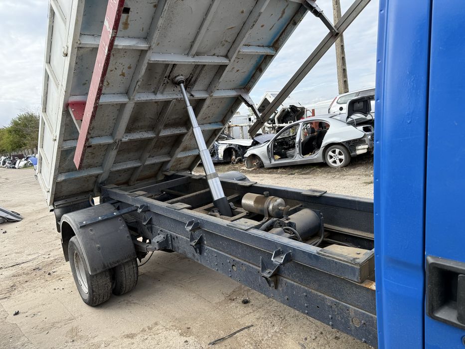 Dezmembrez iveco 50 c17