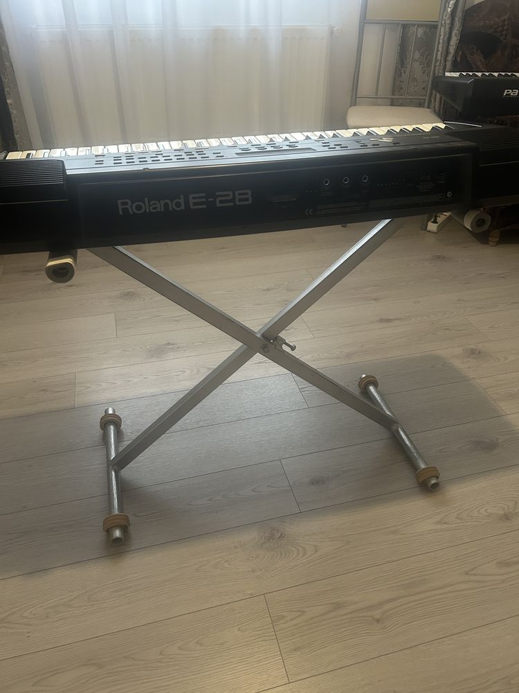 de vanzare orga Roland e28 pentru începatori