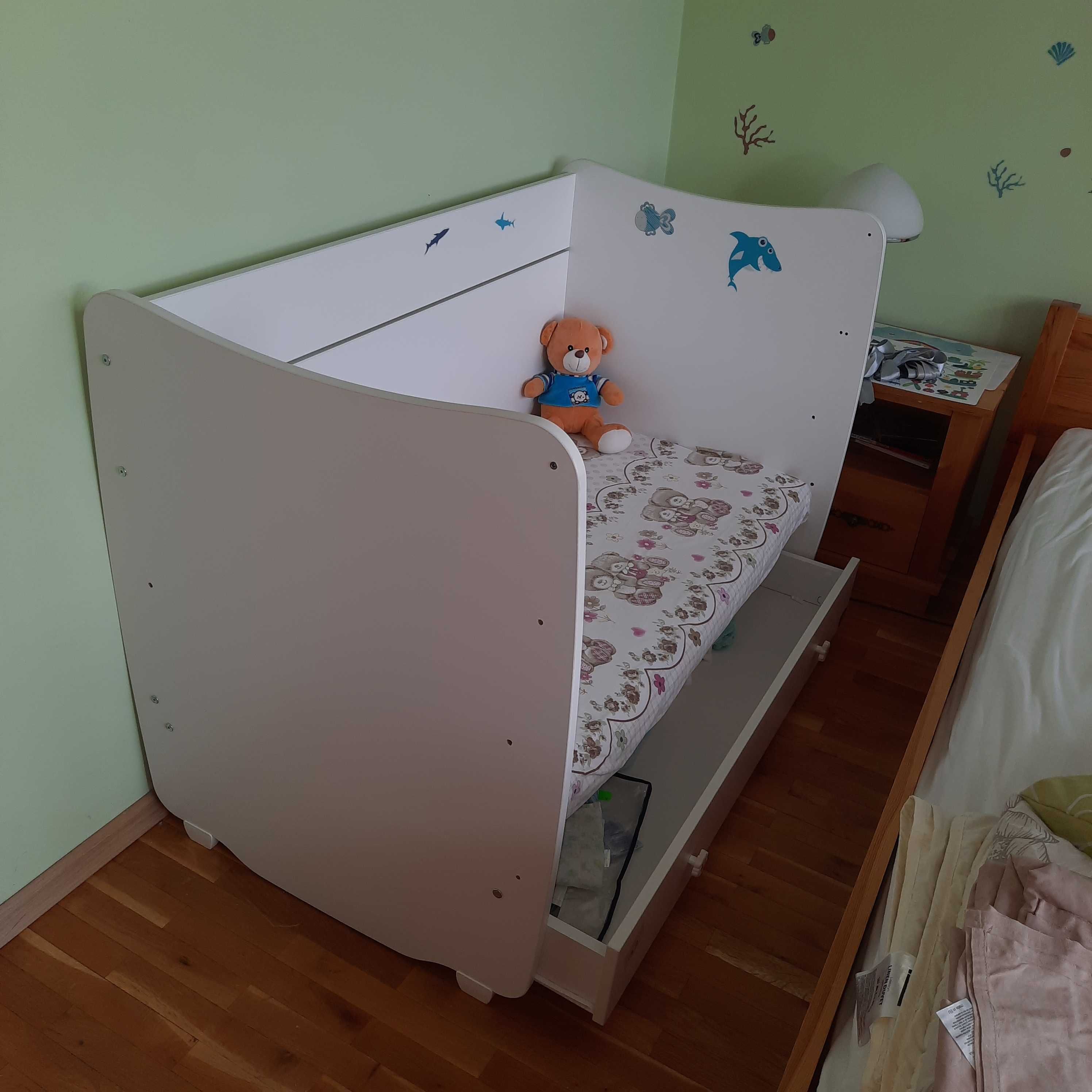 Детско люлеещо легло