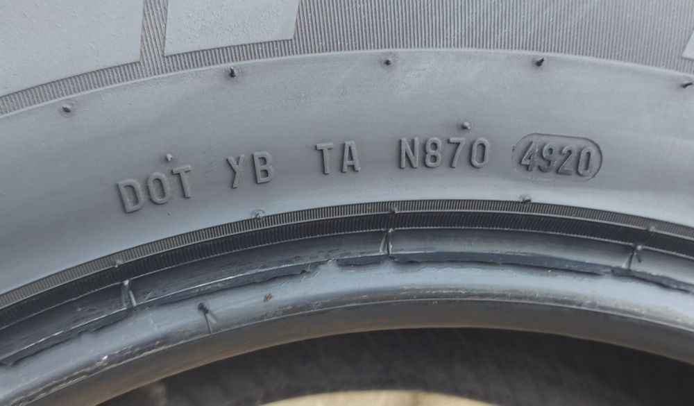 Set 4buc 235/65 R16C 115/113R Pirelli Chrono Serie 2 vară
