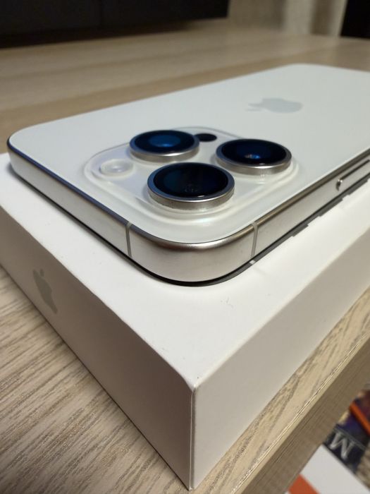 Iphone 15 pro max 256 гб