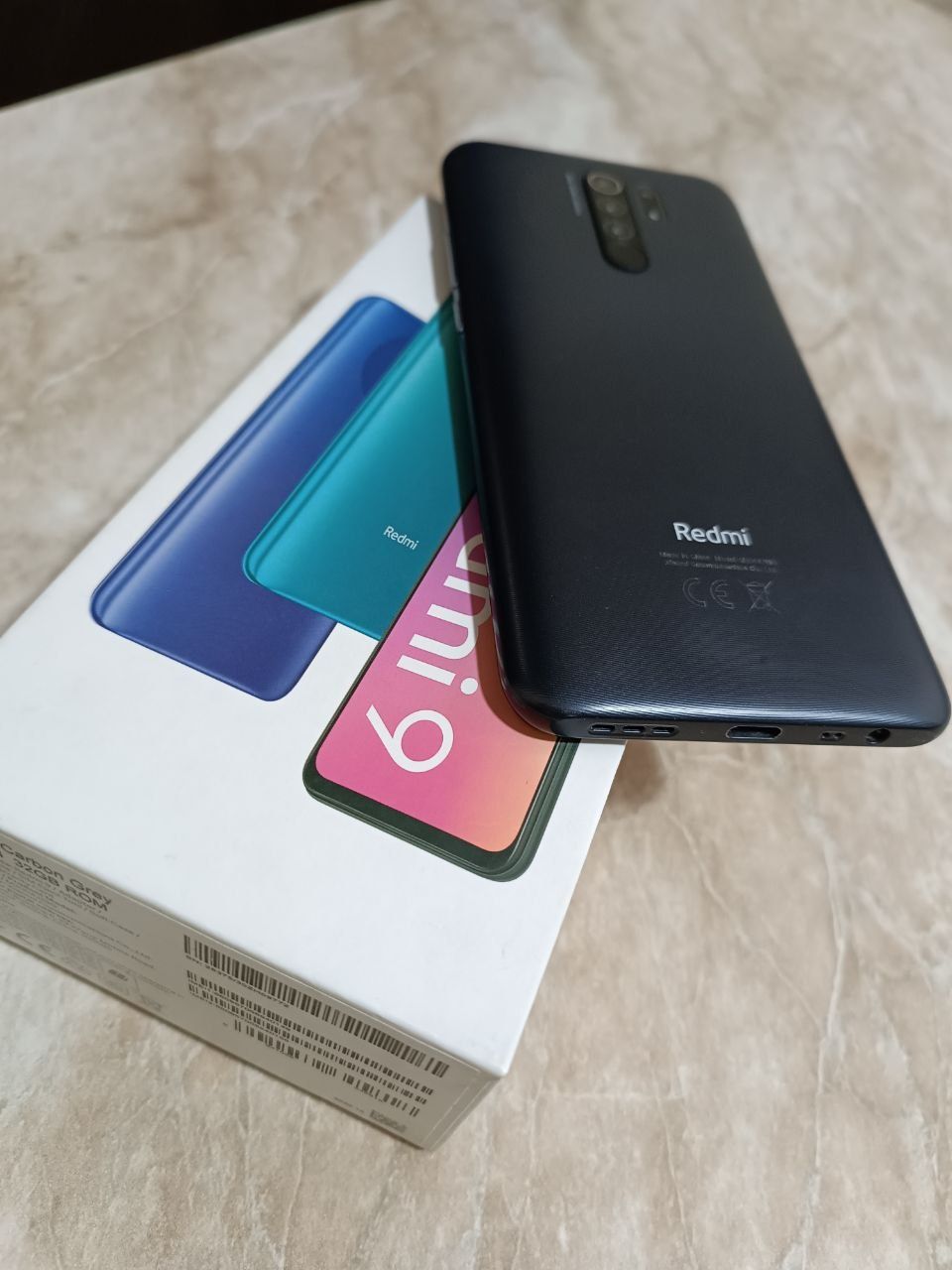 Продаётся телефон REDMI 9