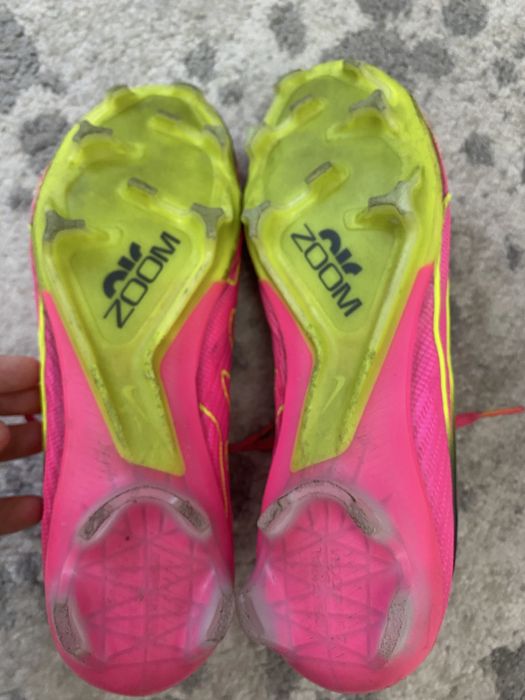 Ghete de fotbal Nike Mercurial marimea 42