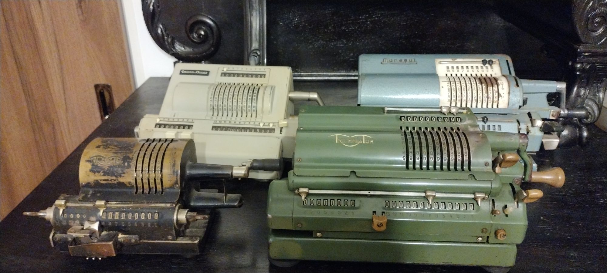 Mașini de calcul vechi (aritmografe)