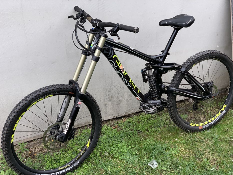 Downhil велосипед Chost FR AMR - RockScox, Shimano XT