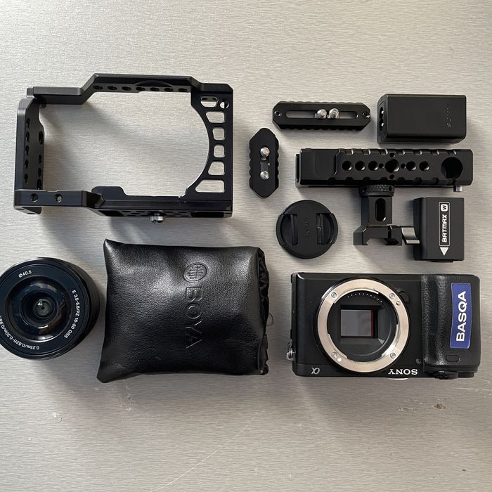 Продам камеру Sony 6400