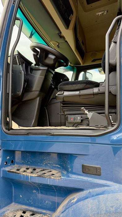 Vand Mercedes Actros + Semiremorca Schmitz