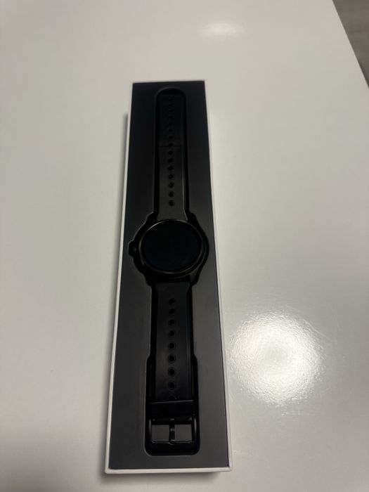 Смарт часовник TicWatch Pro 5