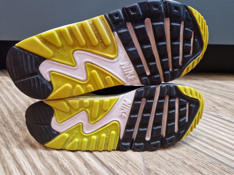 Оригинални детски маратонки NIKE AIR MAX