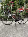 Bicicleta cursiera Cube DT Swiss