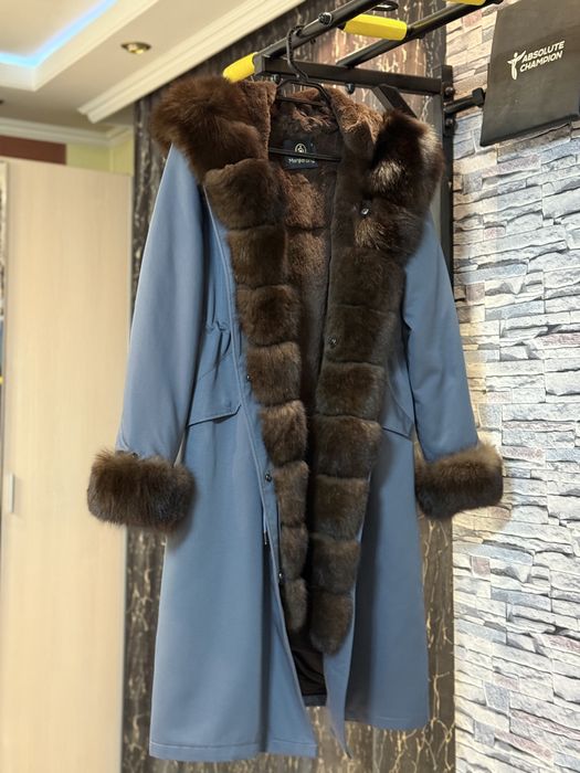Продам парку натуральный мех