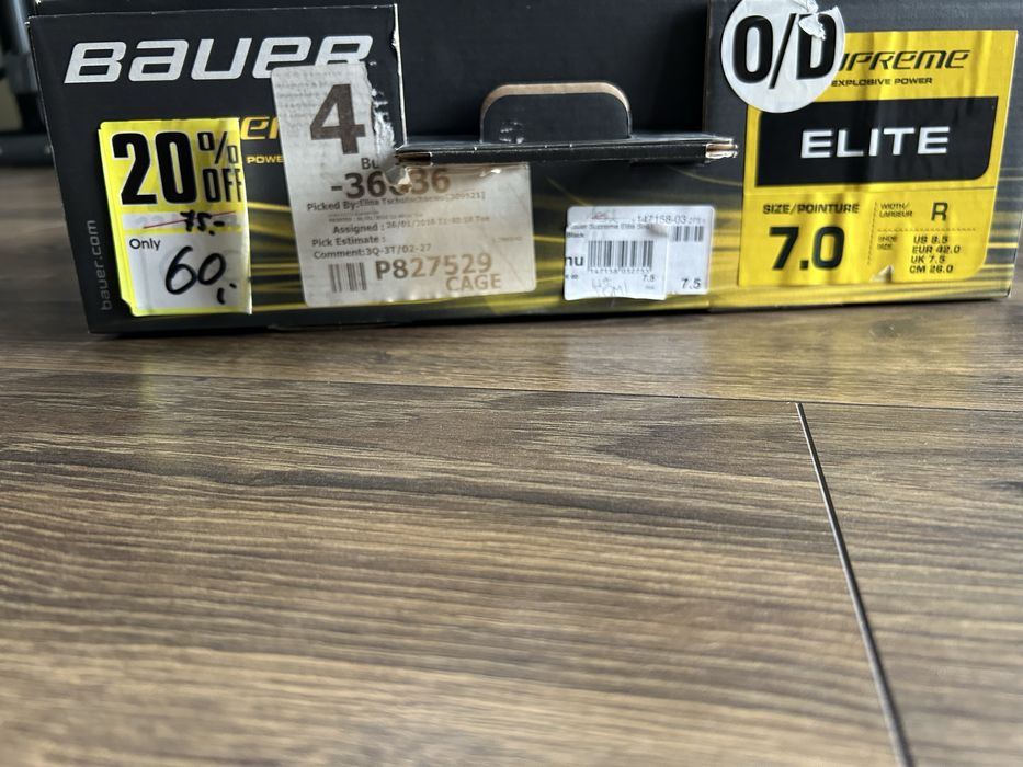 Patine barbati hochei gheata Bauer