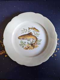 Порцеланови баварски чинии с риби