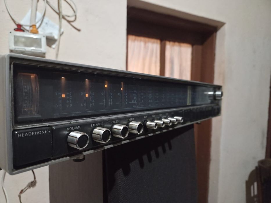 Vând sistem audio PHILIPS