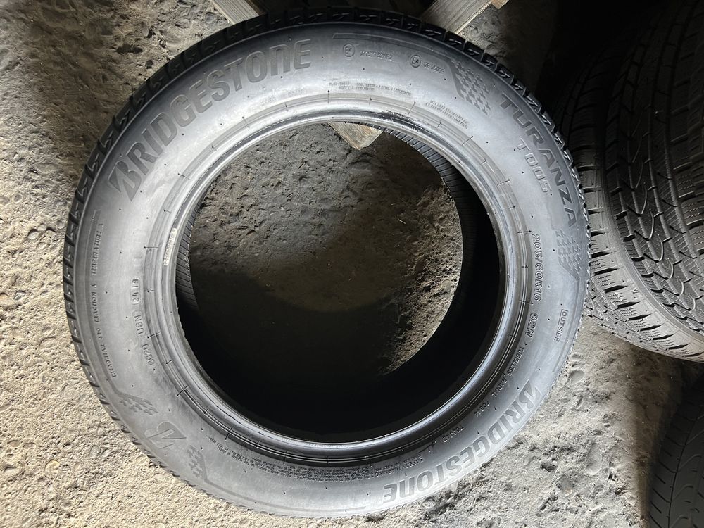 2 anvelope de vara 205/60/16 Bridgestone 2019!