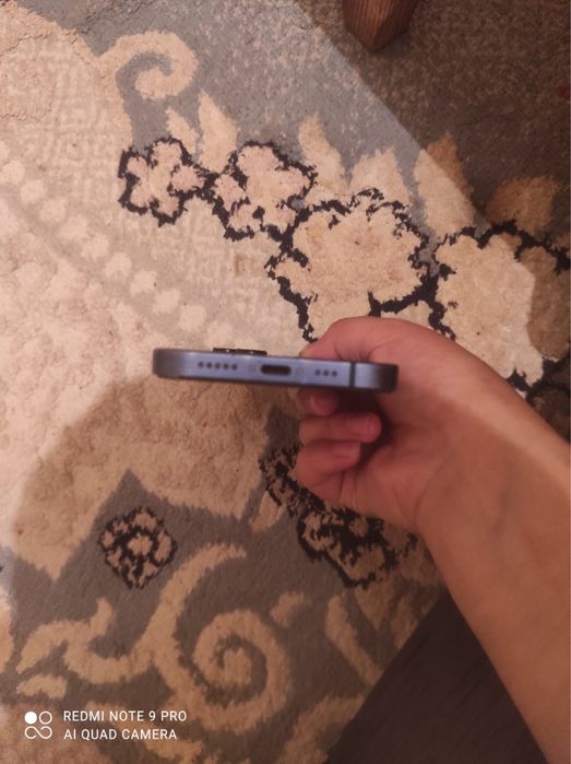 Iphone 13  с чехолом