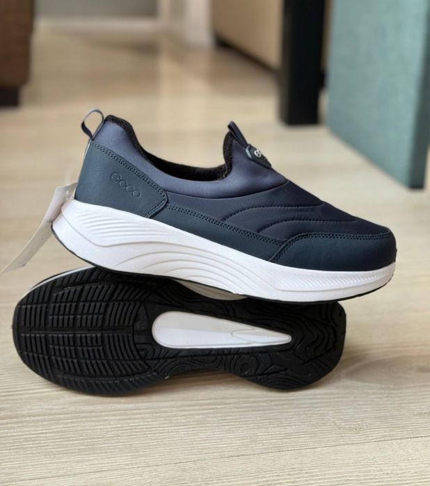 Yangi ECCO krossovkalar – original sifat, super qulaylik!