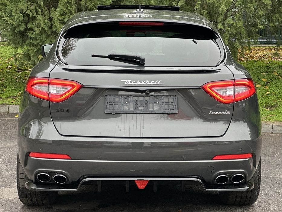 Maserati Levante 2018 3.0d 275cp 4x4 SQ/Panorama/PerneAer/360”/Keyles!