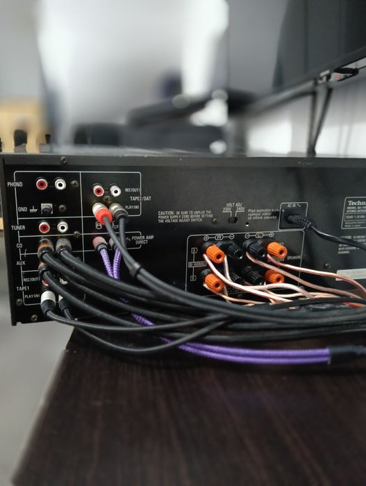 Amplificator su vx 820