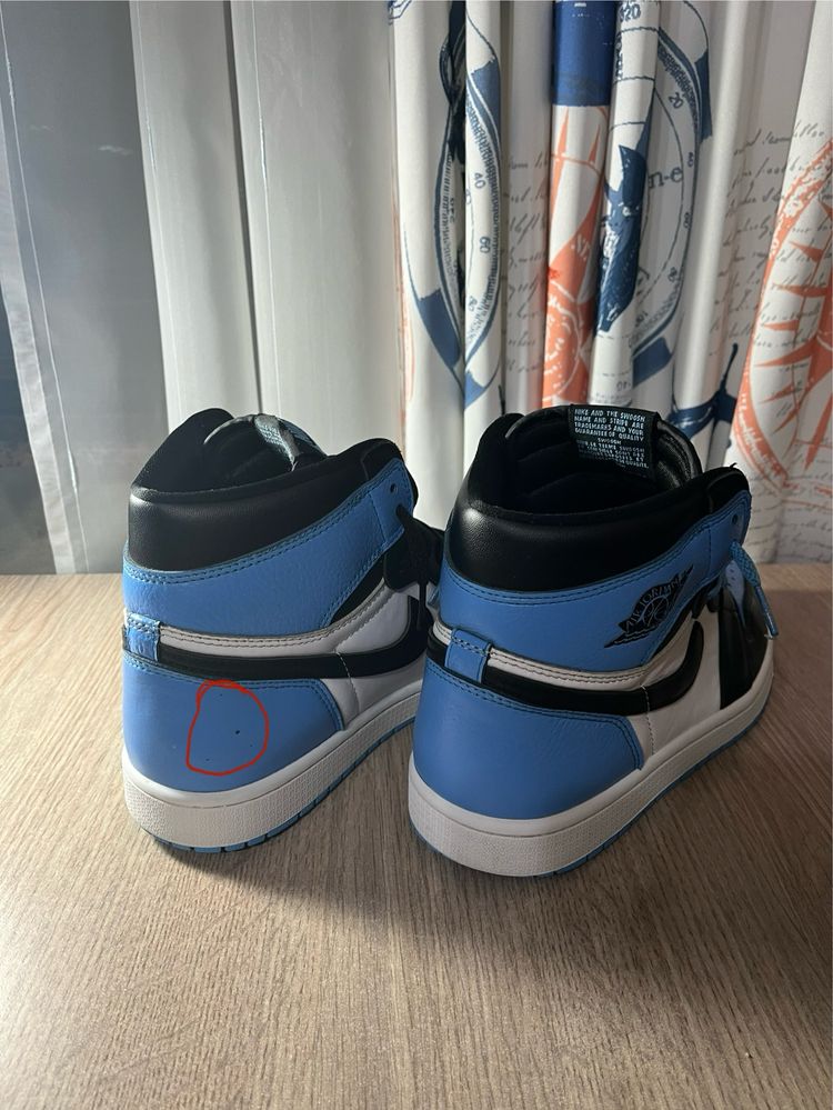 Vand Jordan 1 UNC Toe marimea 43