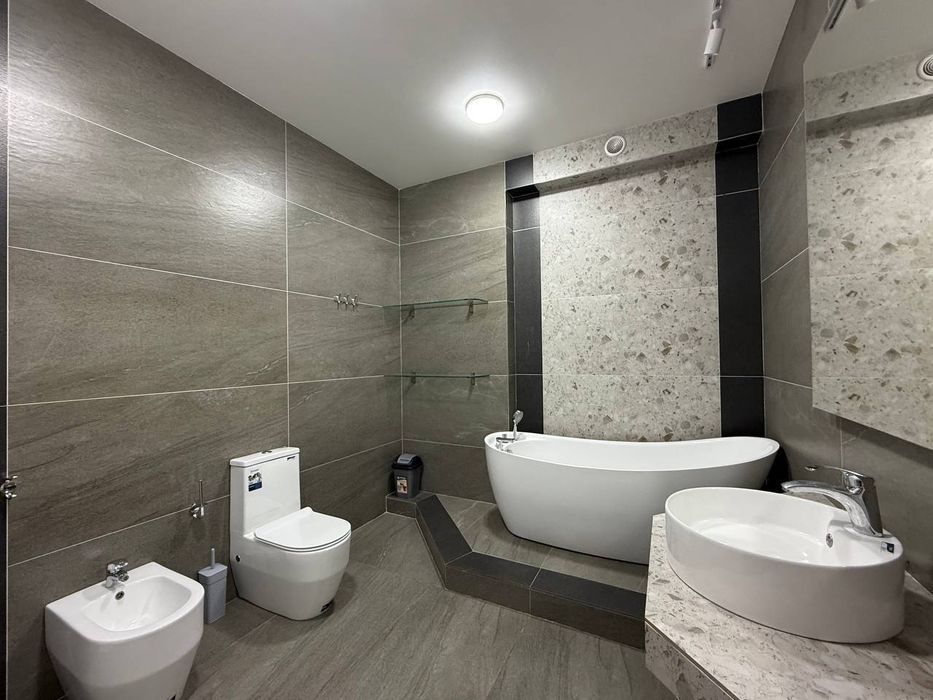 Продается 4х ком квартира, ЖК Габус, ор-р: Ц-2 Алайский, 178м²