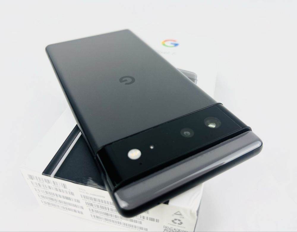 Google Pixel 6 128GB 8RAM Stormy Black Отличен!