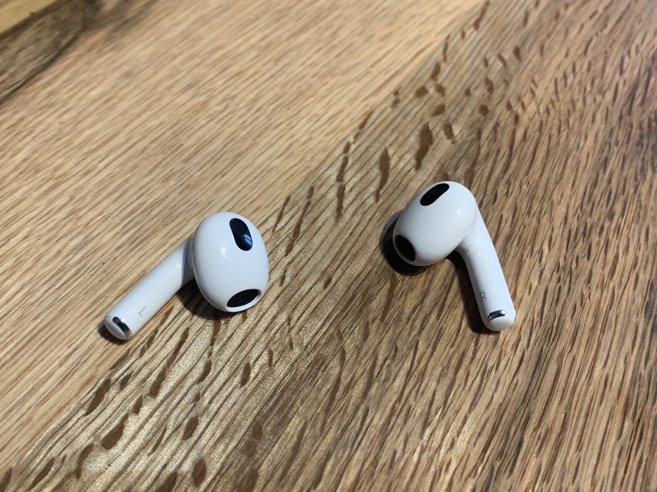 Cască AirPods Gen 3, stânga sau dreapta, originale, aproape noi