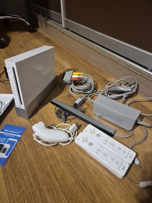 Nintendo WII + jocuri