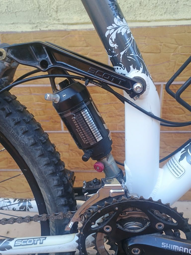 Scott 26 цола    .