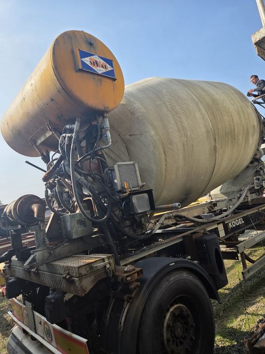 Atobetoniera butoi 17 mc perfect