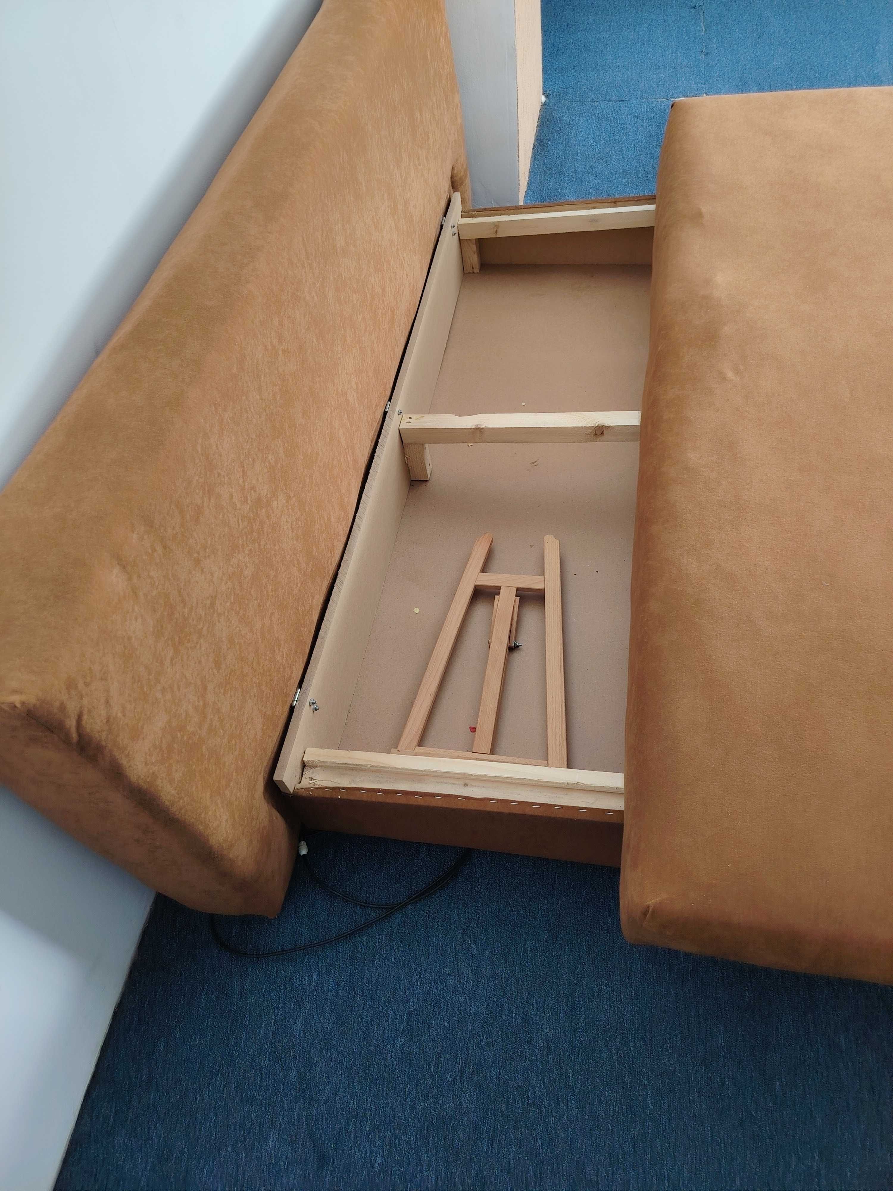 Canapea maro extensibila 140/200