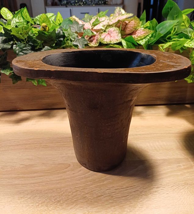 Vaze sau suport ghivece de flori din ceramica