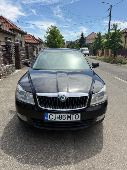 Vând skoda Octavia DSG