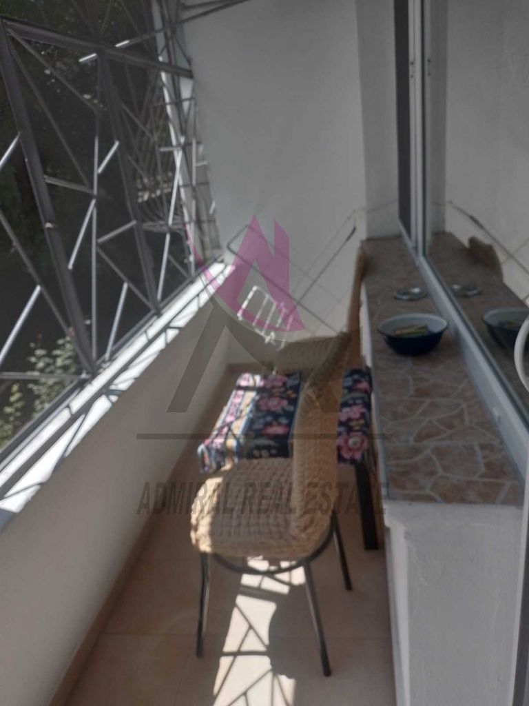 Дава се под наем Тристаен апартамент в Варна, ВИНС - 76 кв.м за 500 € - Снимка #4