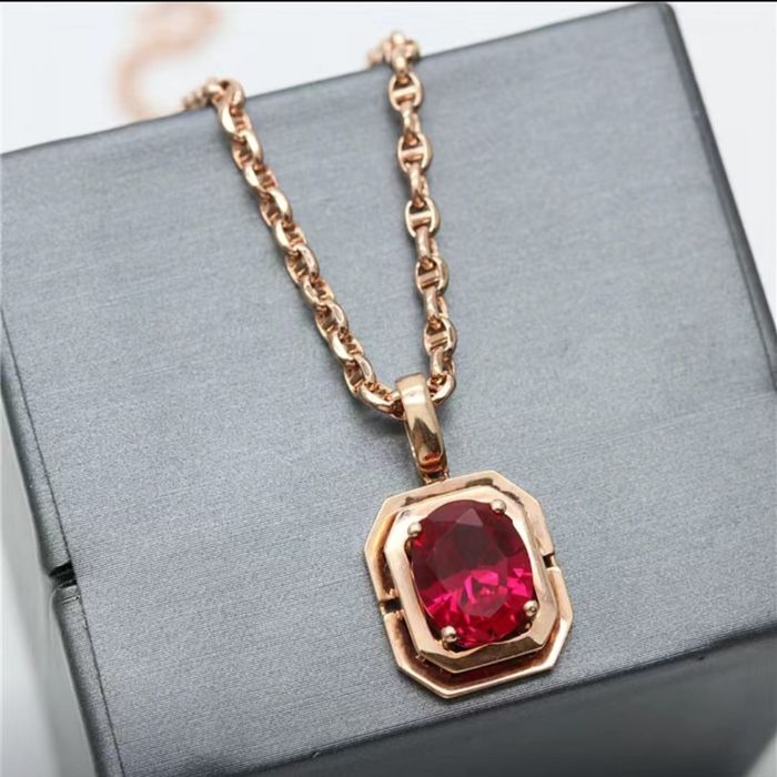 Кулон с цепью