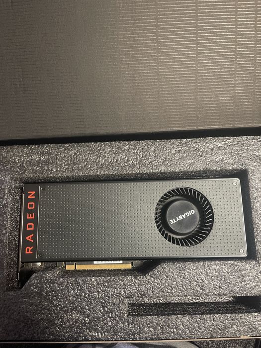 AMD Radeon Vega 64 (Gigabyte)