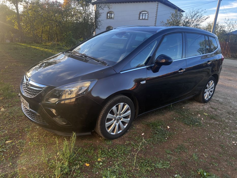 Opel zafira C tourer