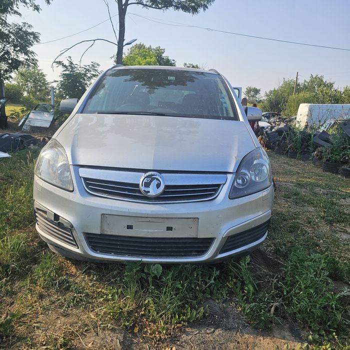 OPEL ZAFIRA 1.7 дизел на части само.
