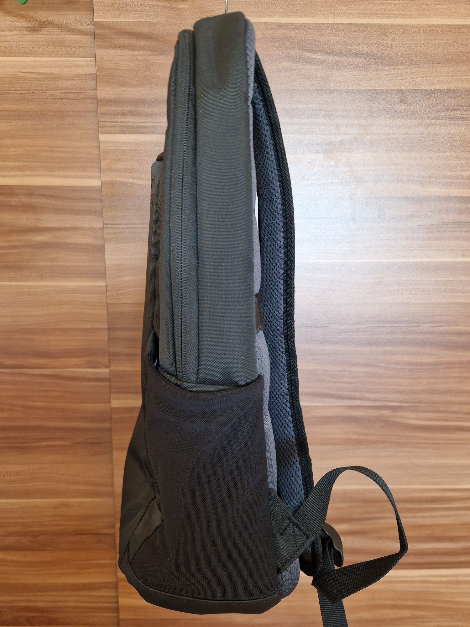 Раница за лаптоп Dell