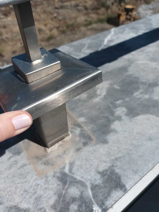 Иноксов парапет 40х40мм