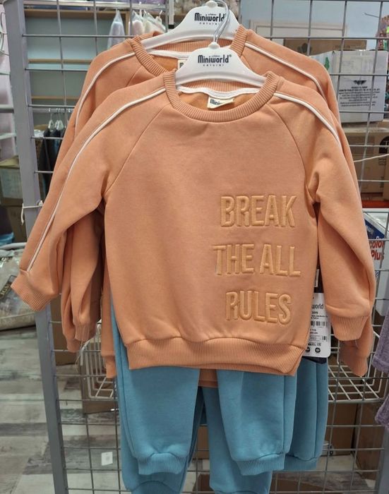 Продавам чисто нови детски дрехи НАМАЛЕНИ!!!