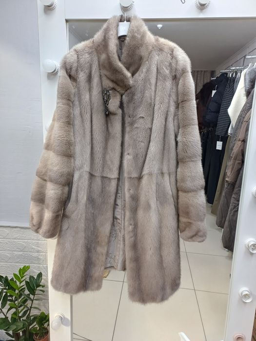 Норковая шуба в хорошем состоянии